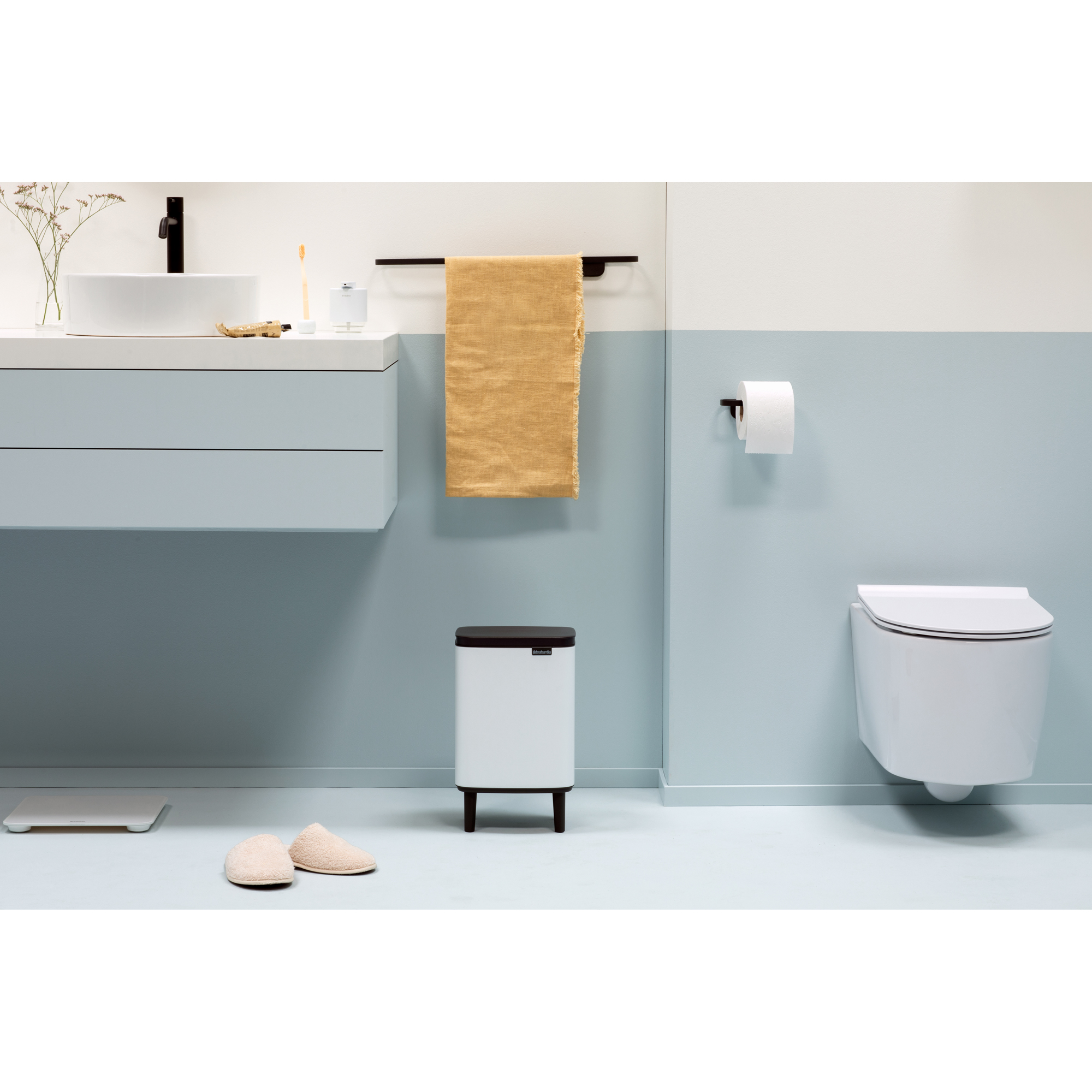 Brabantia Bo kosz na śmieci 7 l biały 227165