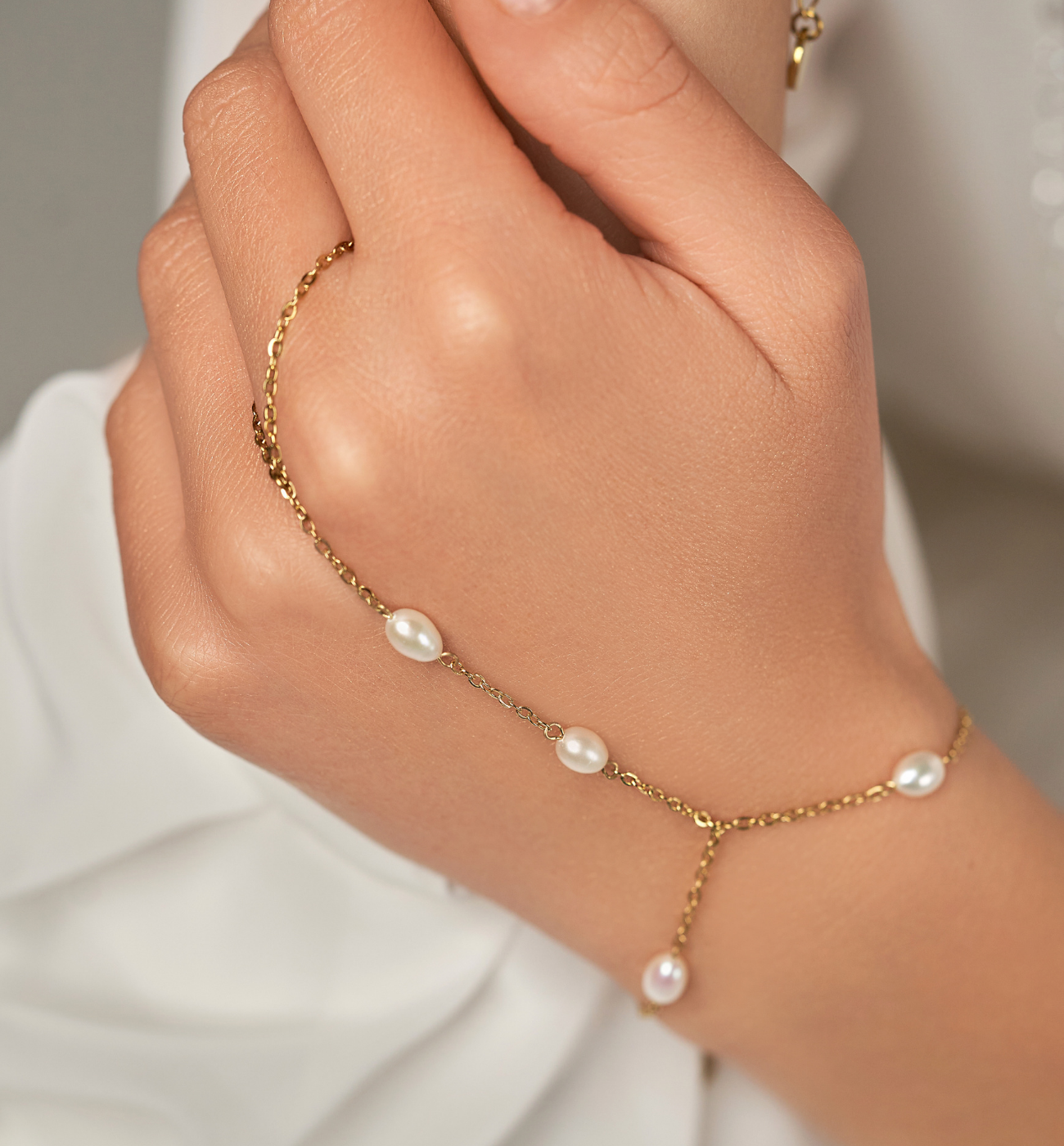 Bransoletka złota z perełkami Malika BSA0439