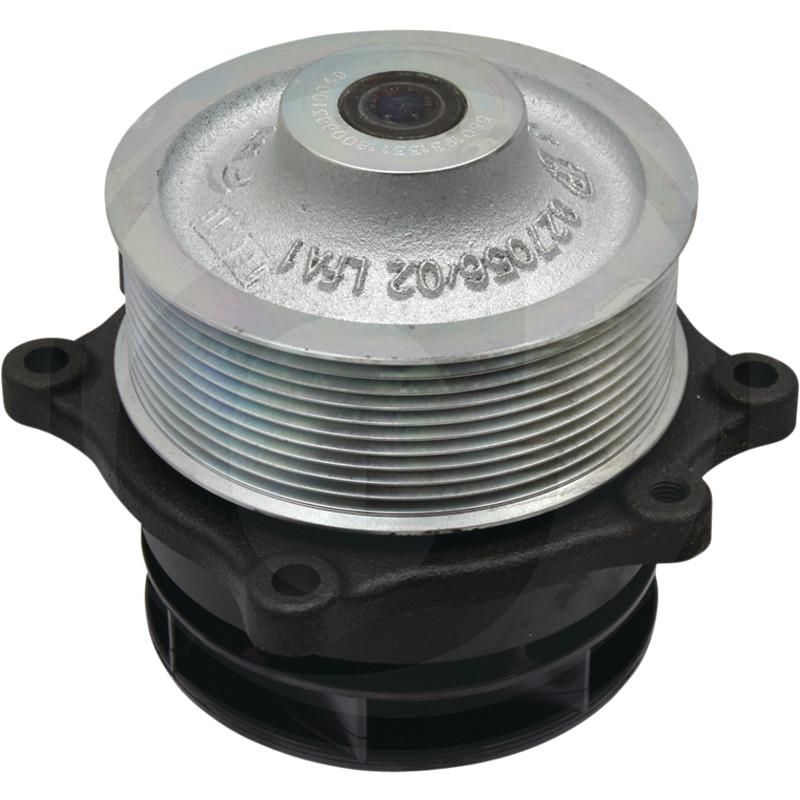 Pompa wody New Holland 99483937
