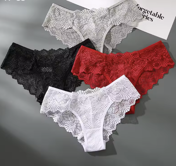 Zestaw 4 par majtek fig damskich 209