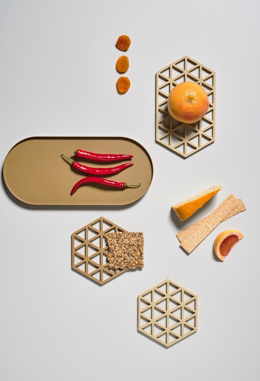 Zone Denmark Triangles podstawka kuchenna czarna 330311