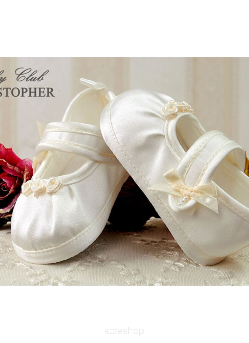 Buciki dla dziewczynki do chrztu atłasowe