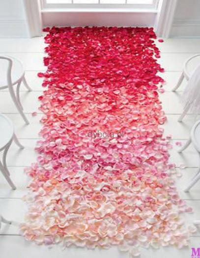 500szt płatków róż