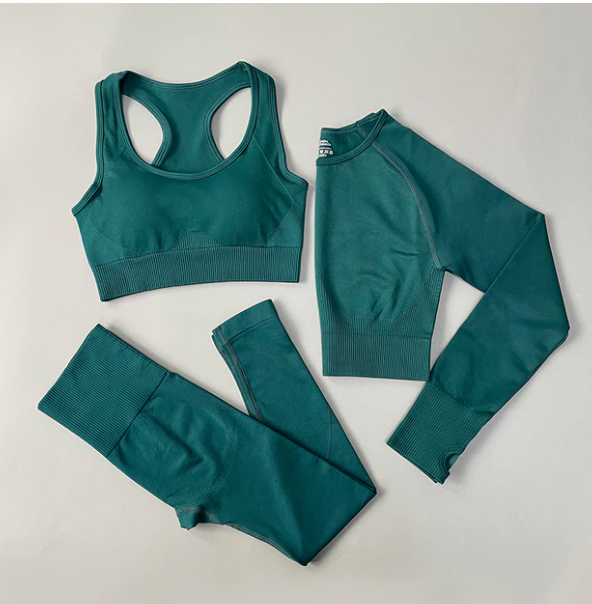 3 częściowy komplet sportowy F04