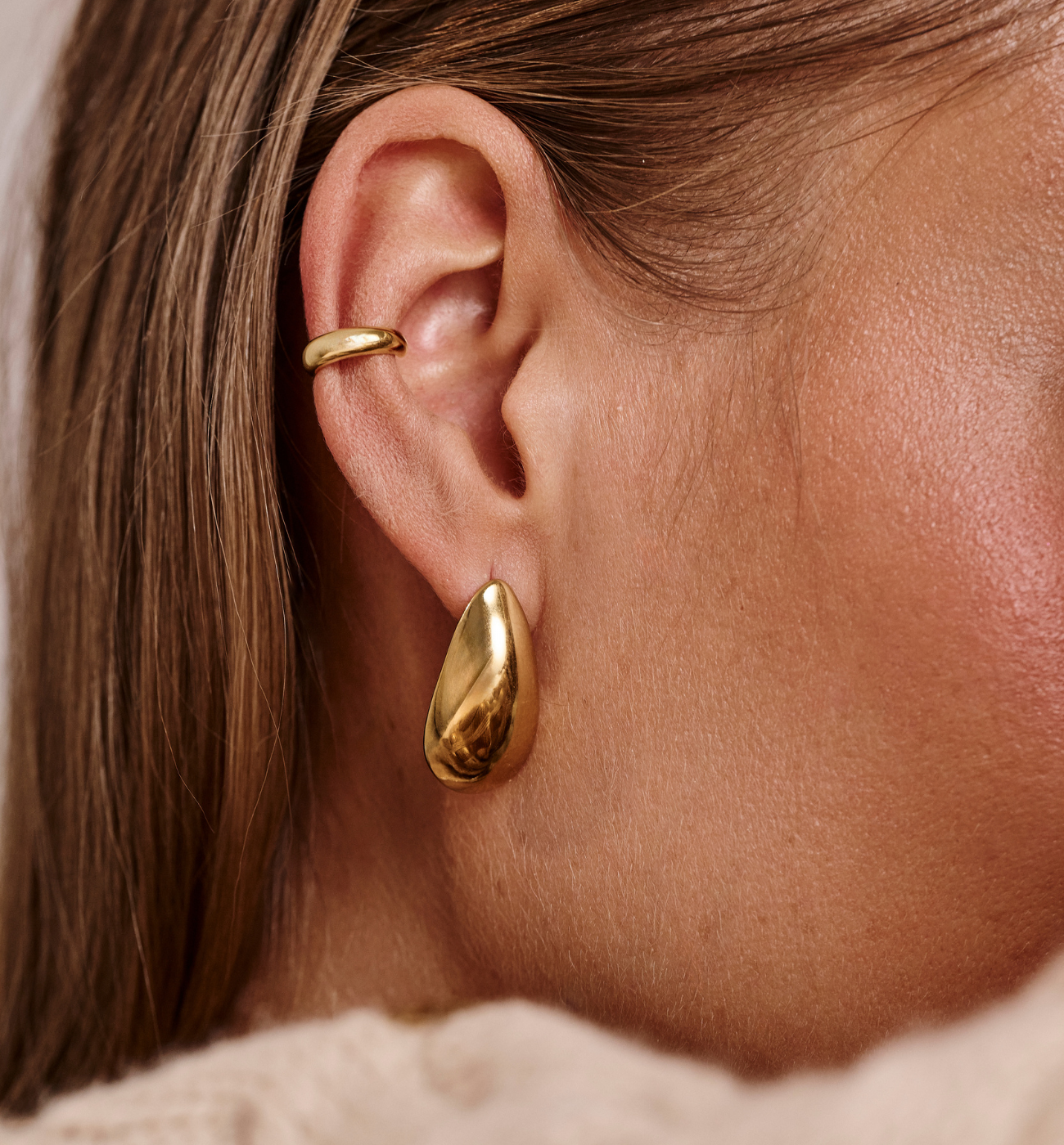 Kolczyki złote owalne Polvere di Stelle - By Dziubeka