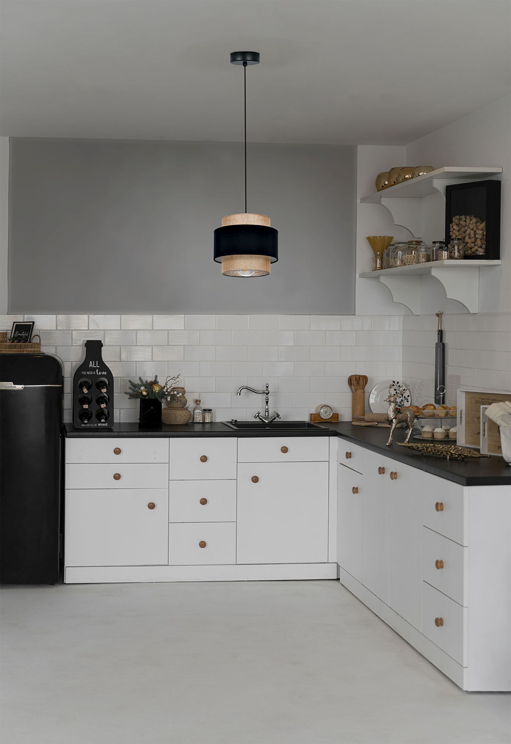 Kaja Gato lampa wisząca 1x40W czarny/beżowy K-5230