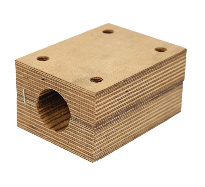 Panewka drewniana Massey Ferguson fi33 238124M1