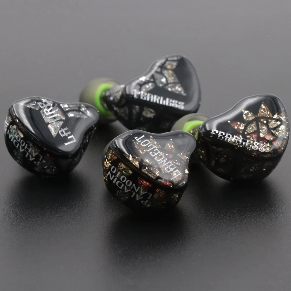 Fearless audio paladin series - la hire / roland / lancelot