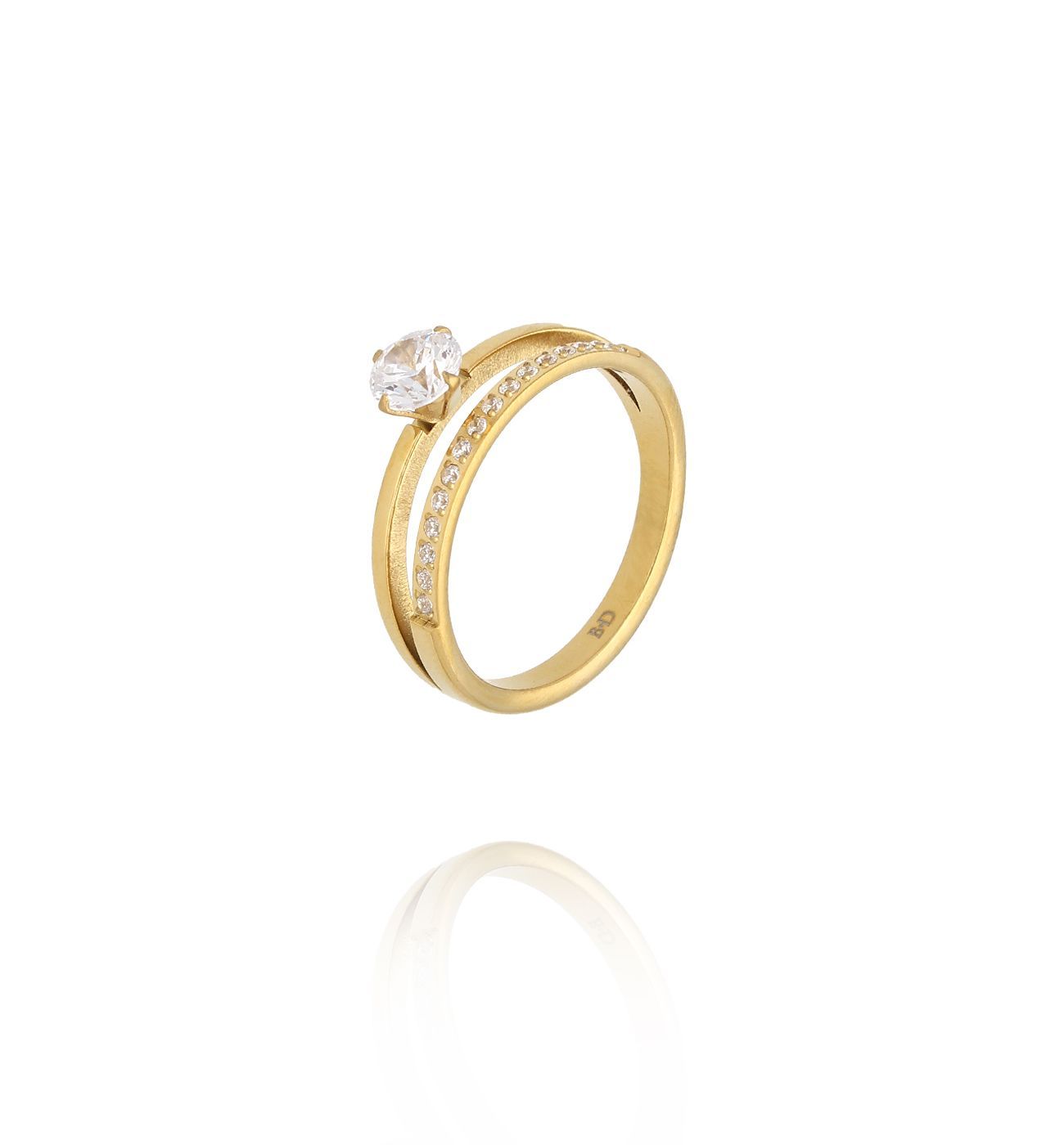 Pierścionek złoty z dużą cyrkonią i obrączką wysadzaną kamieniami PSY0199