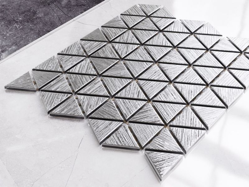 Mozaika szklana Ilcom triangle blanket silver srebrna chrom struktura 26.3 x 30.3 cm 1 szt.