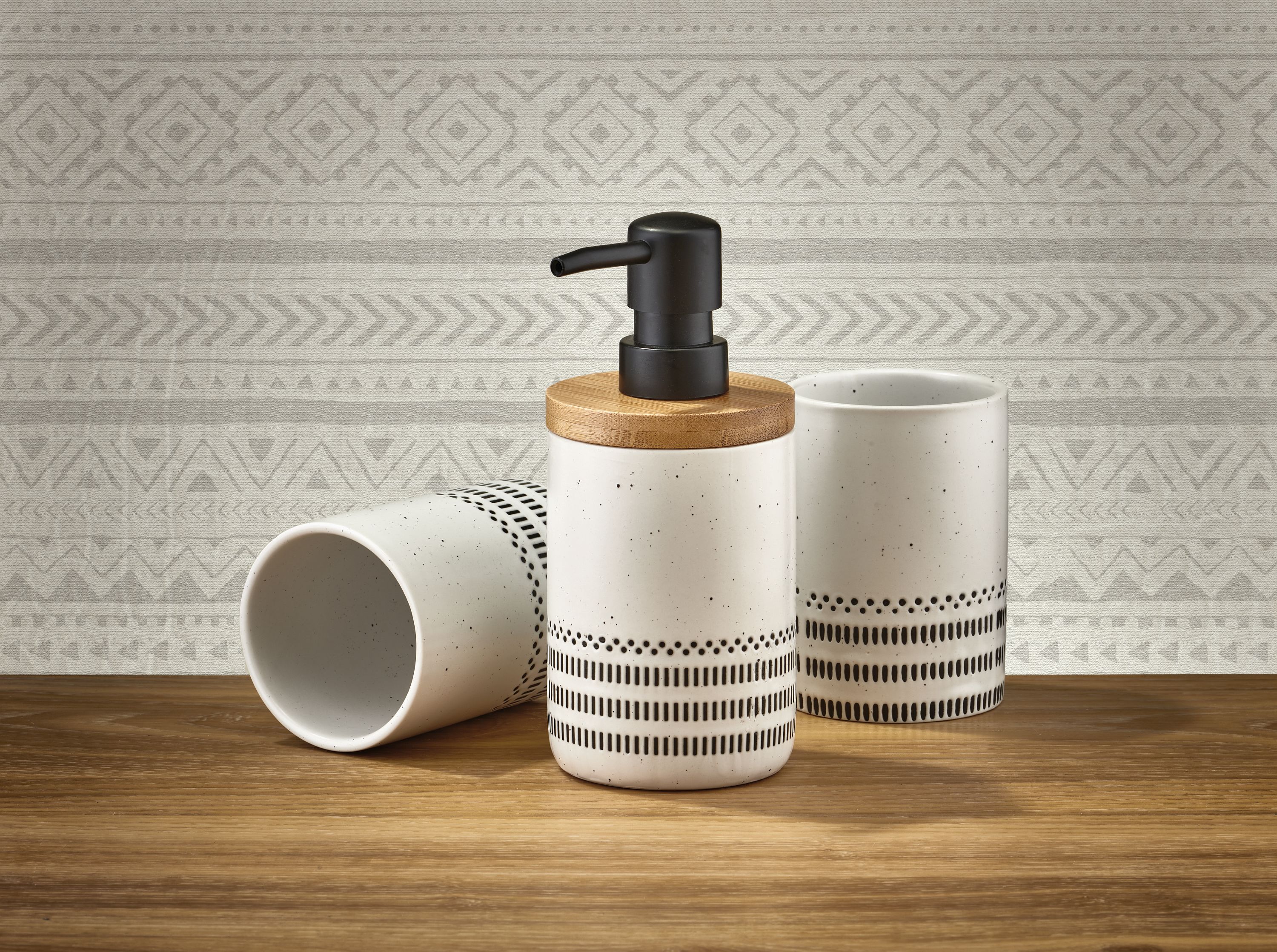 Kleine Wolke Alva kubek na szczoteczki kamionka biała 8095185852