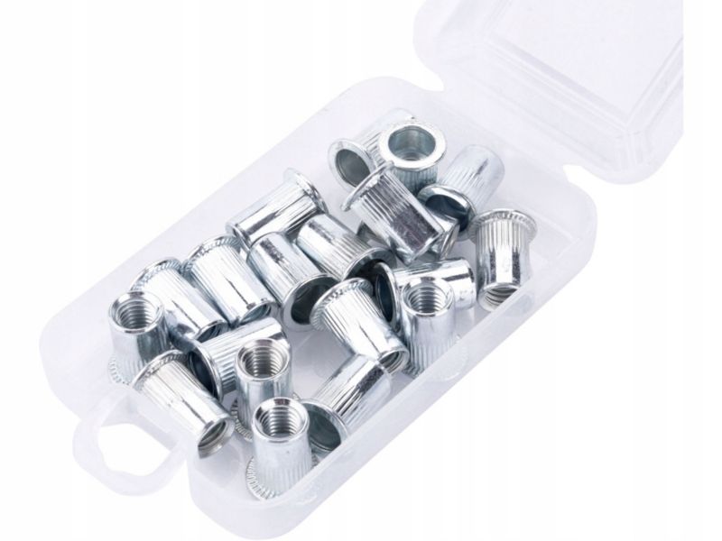 Nitonakrętki FORTUM stalowe ocynkowane M8 z kołnierzem zestaw 20 szt.