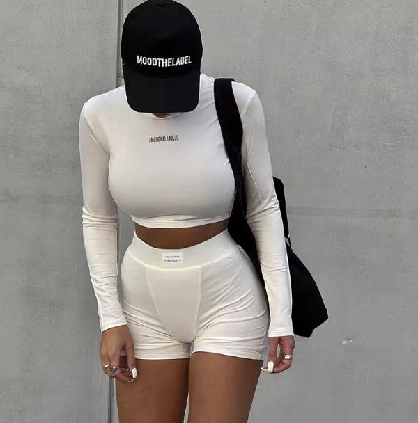 Dwuczęściowy komplet damski 225