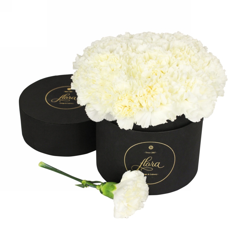 FlowerBox - białe goździki w czarnym pudełku (średni)
