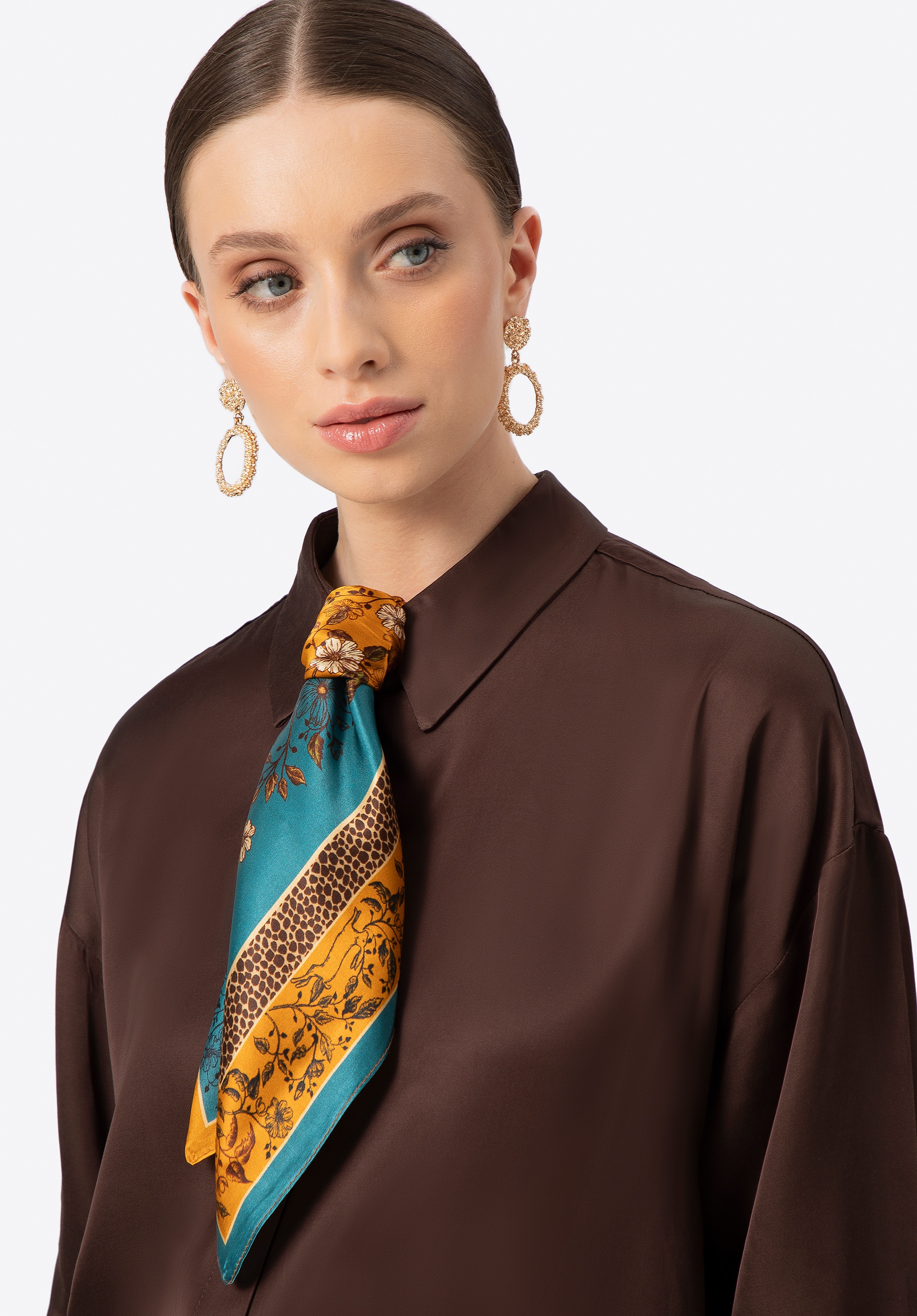 Damska wielokolorowa apaszka z jedwabiu niebiesko - pomarańczowa