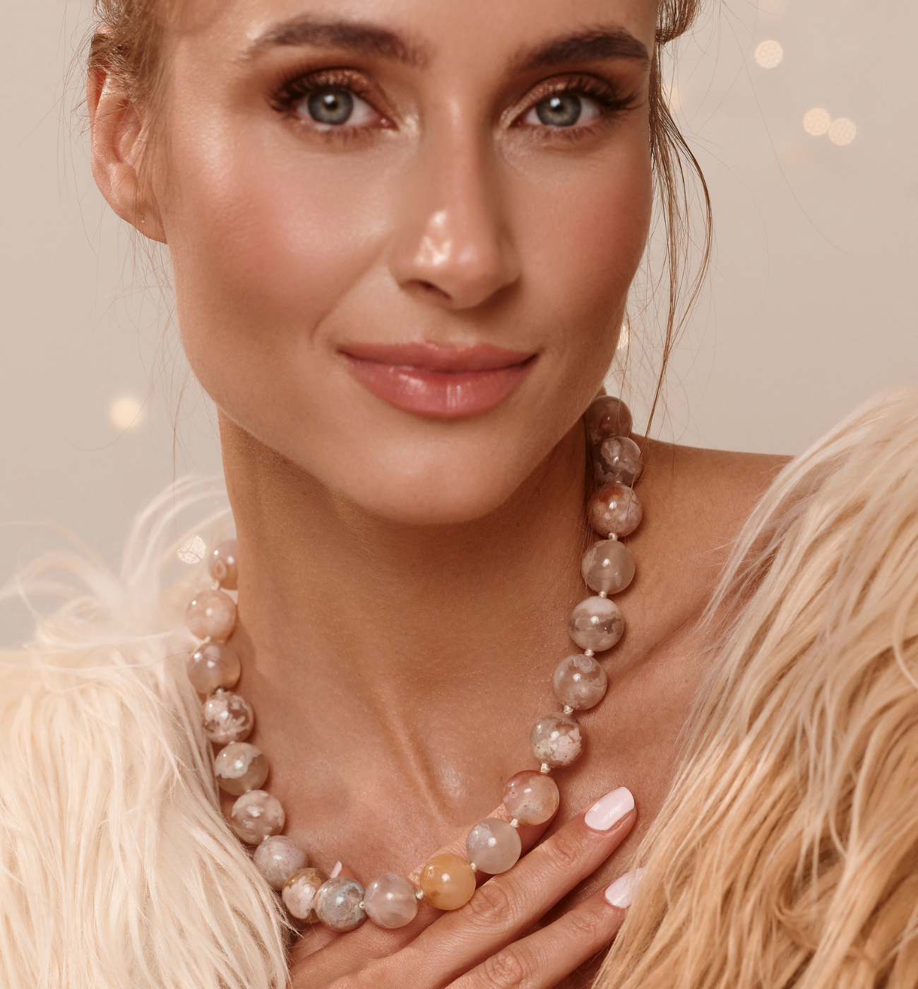 Naszyjnik z agatów w odcieniach cappuccino NPA1536