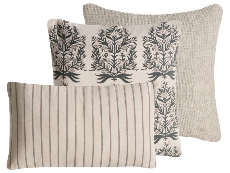 Zestaw 3 poduszek dekoracyjnych Myristica Bawełna 30 x 50 cm 45 x 45 cm Beżowy Wzór kwiatowy 1 kpl