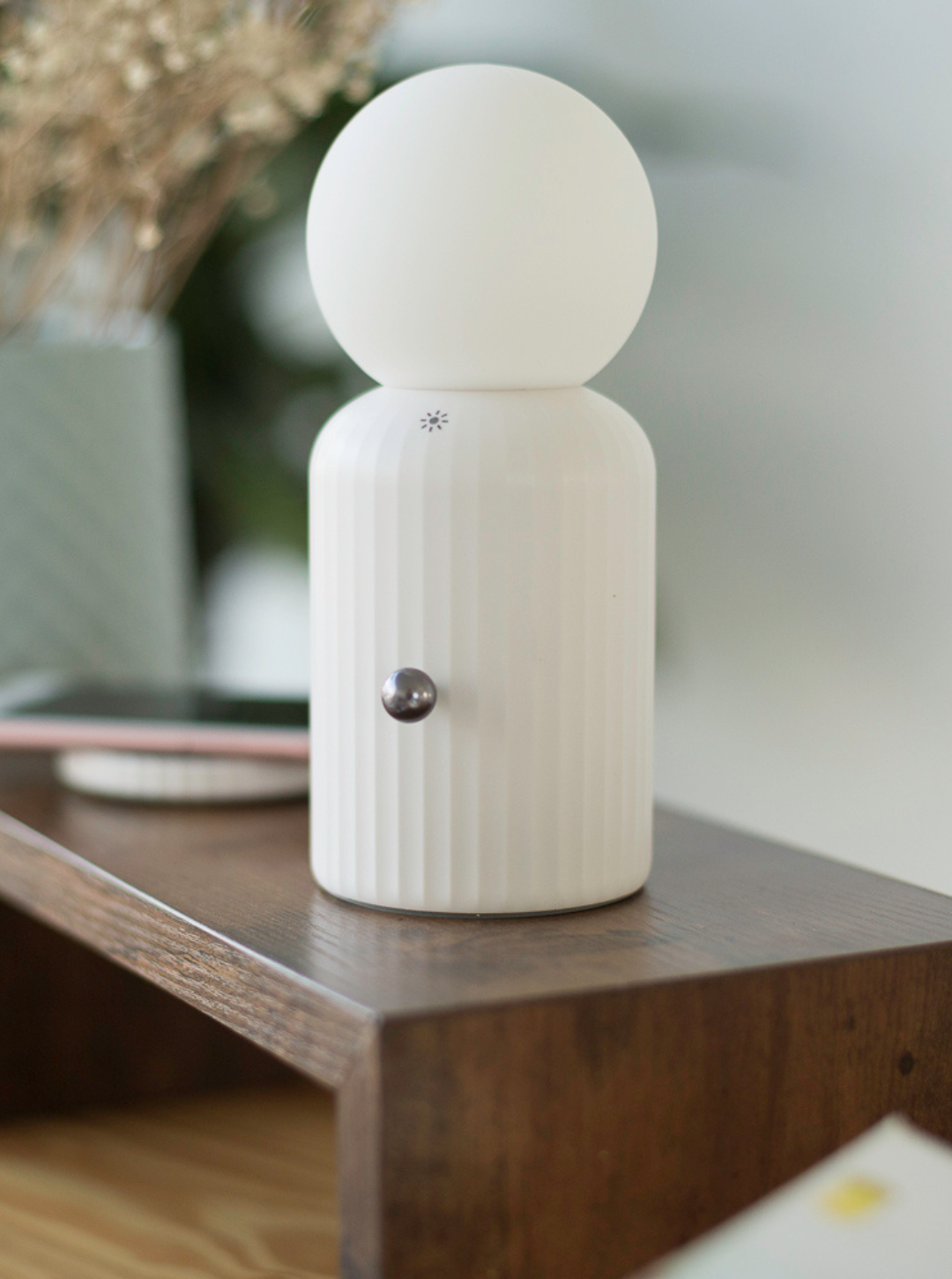 Nastrojowa lampka z ładowarką bezprzewodową 2 w 1 LIVOO