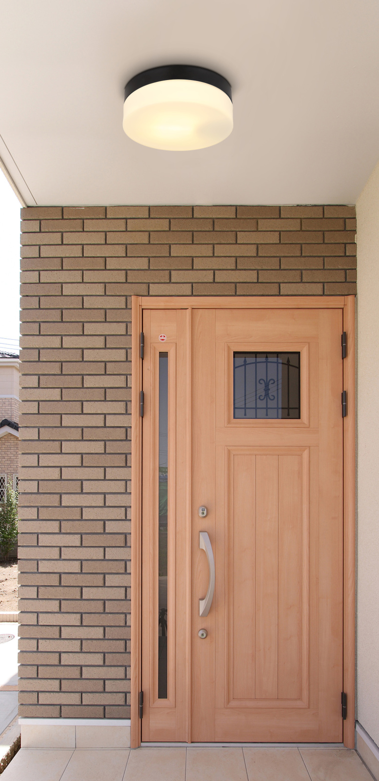 Globo Lighting Vranos plafon zewnętrzny 1x60W czarny mat/szkło opalowe 32111B