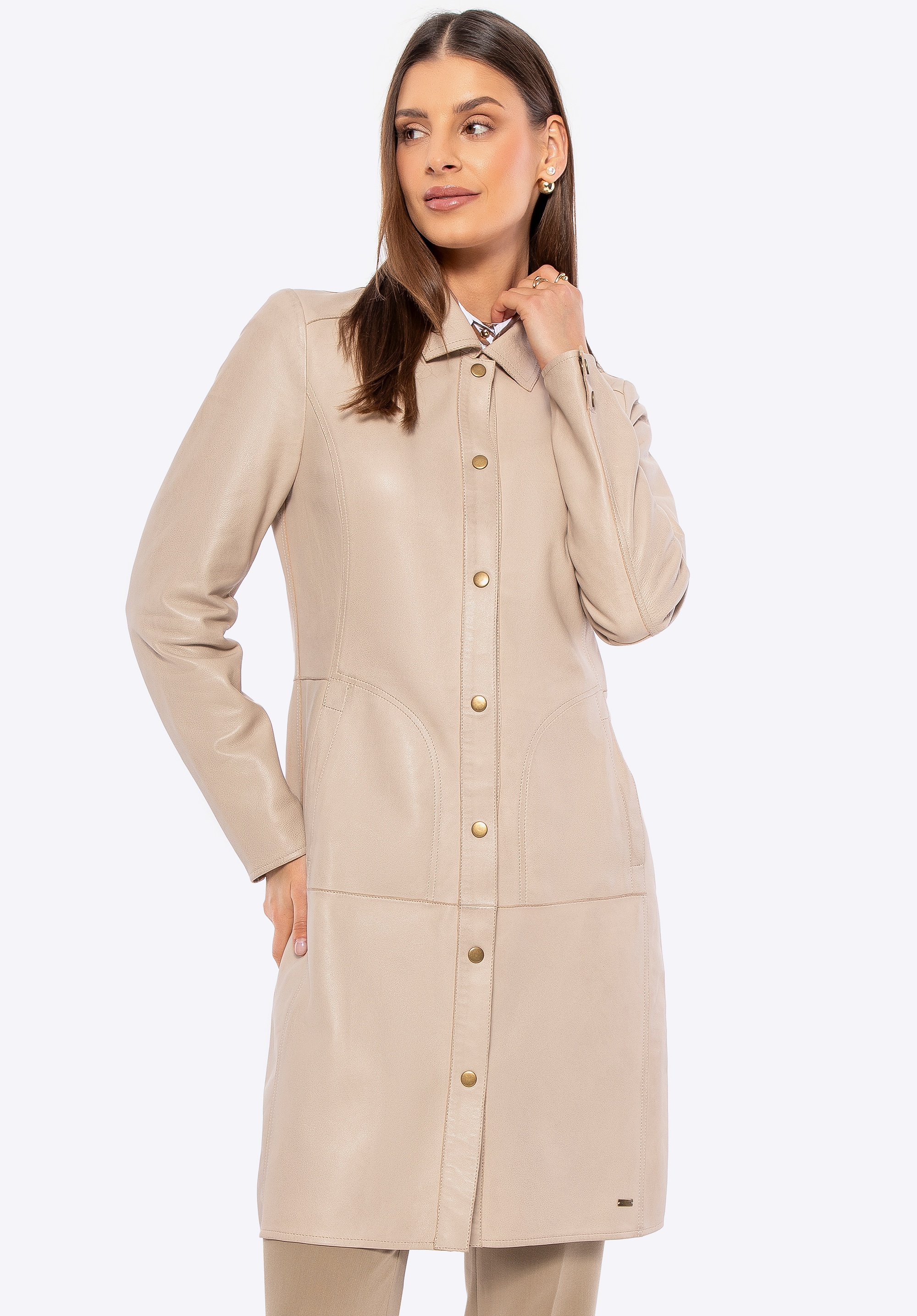 Damski płaszcz z naturalnej skóry owczej kremowy