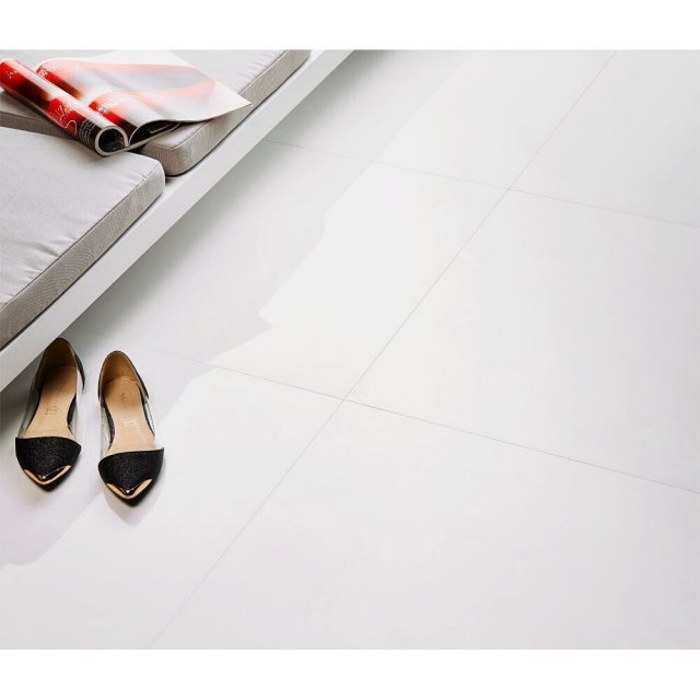 Gres szkliwiony DIAMOND WHITE polished 60x60 gat. I Cersanit