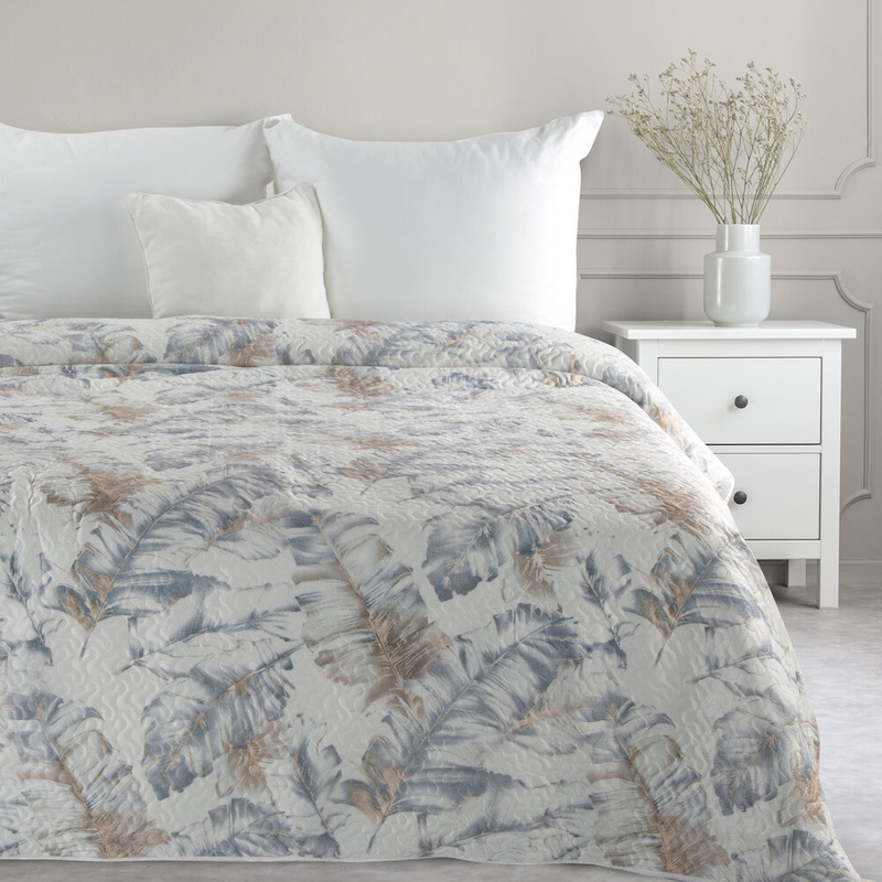 Biała narzuta na łóżko 200x220 cm LEYLA z roślinnym wzorem velvet