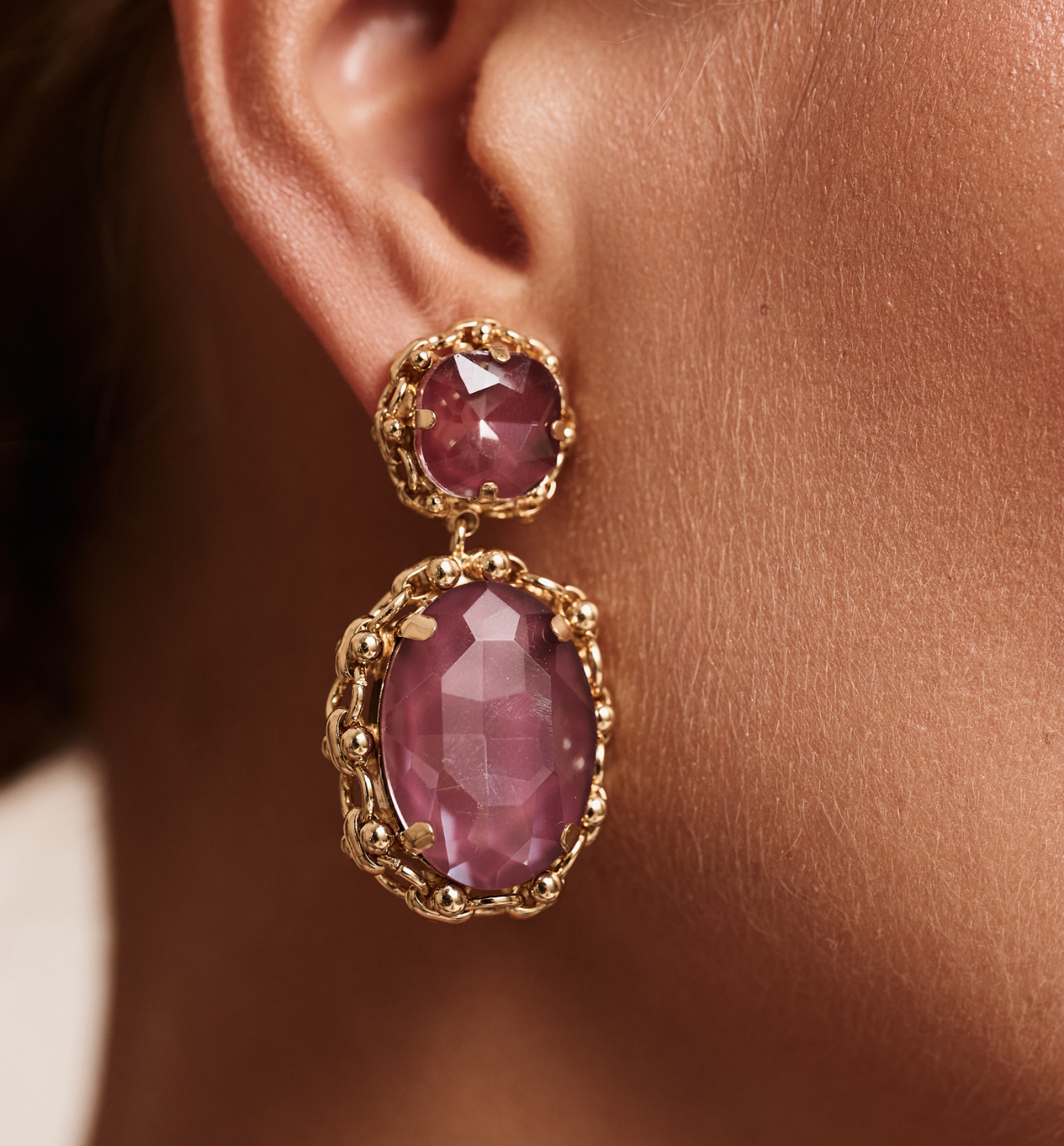 Kolczyki z bordowymi kryształami w złotej oprawie KGA0049 - By Dziubeka