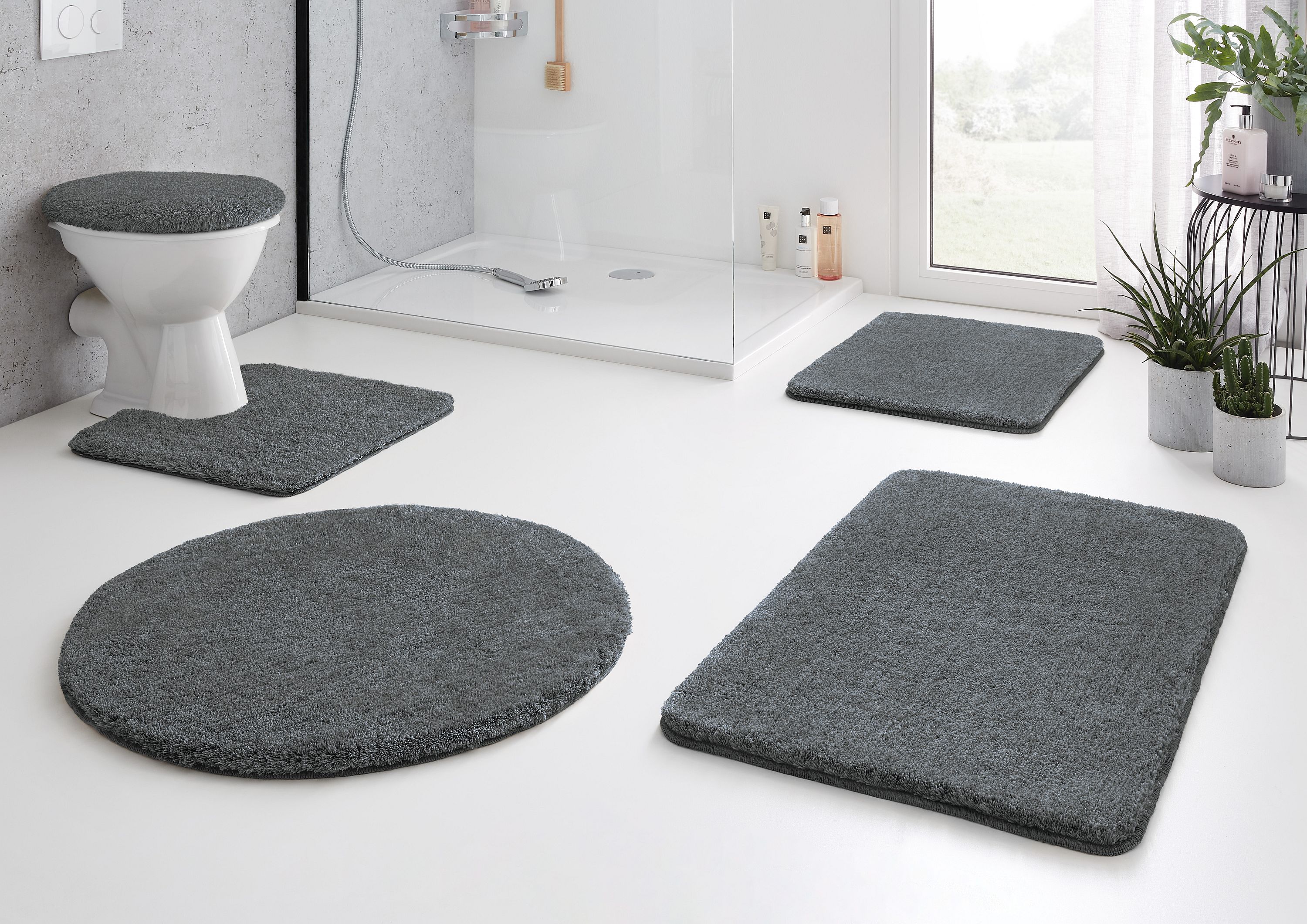 Kleine Wolke Relax dywanik łazienkowy 50x80 cm poliakryl antracyt 5405901207