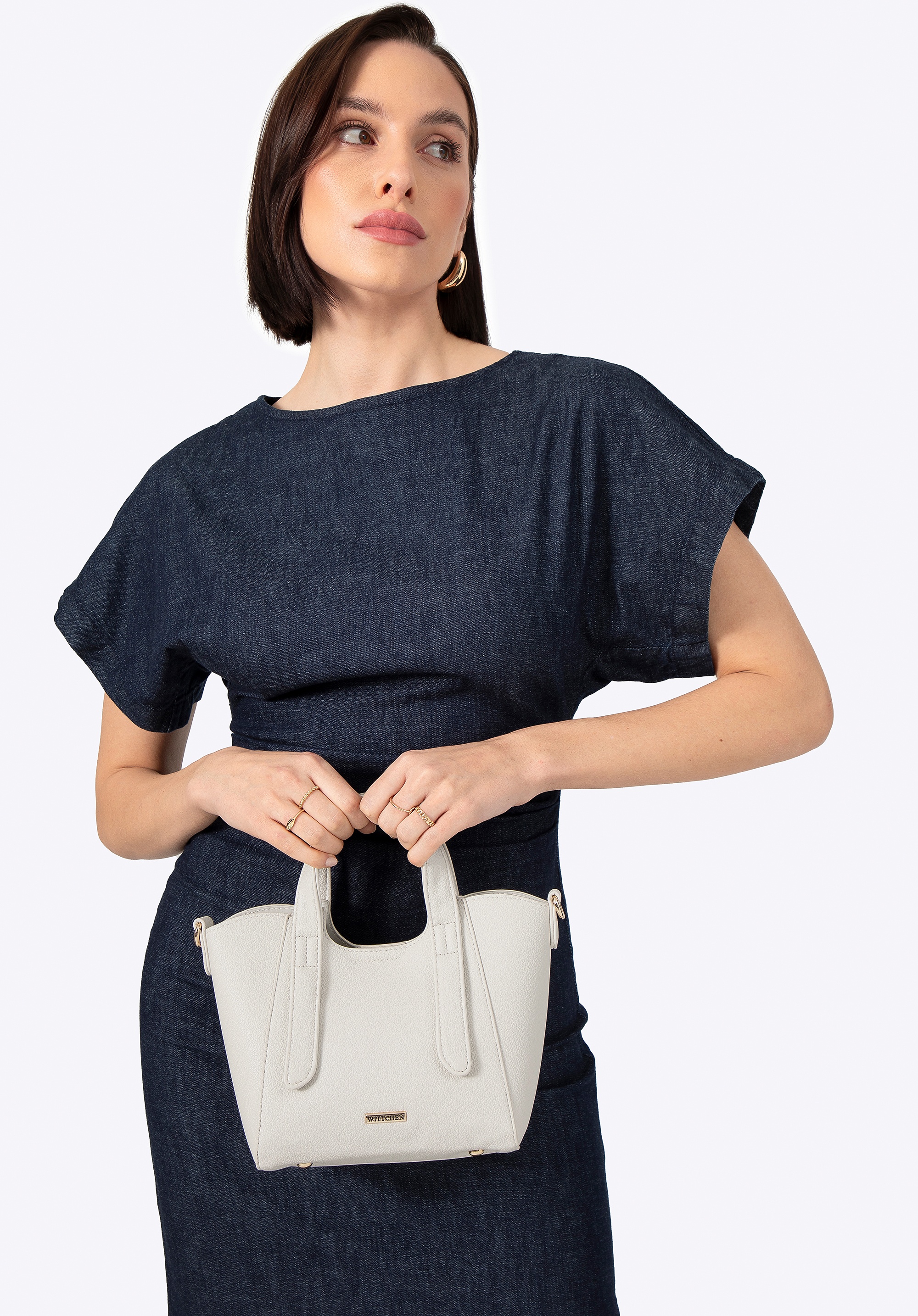 Damski kuferek z wyjmowaną saszetką mini złamana biel