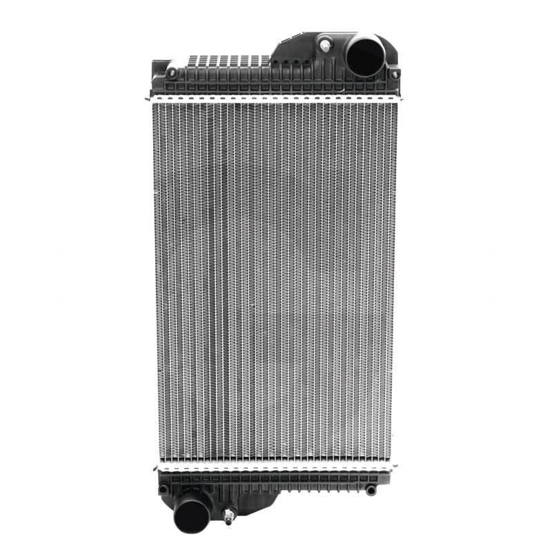 Chłodnica John Deere RE245236