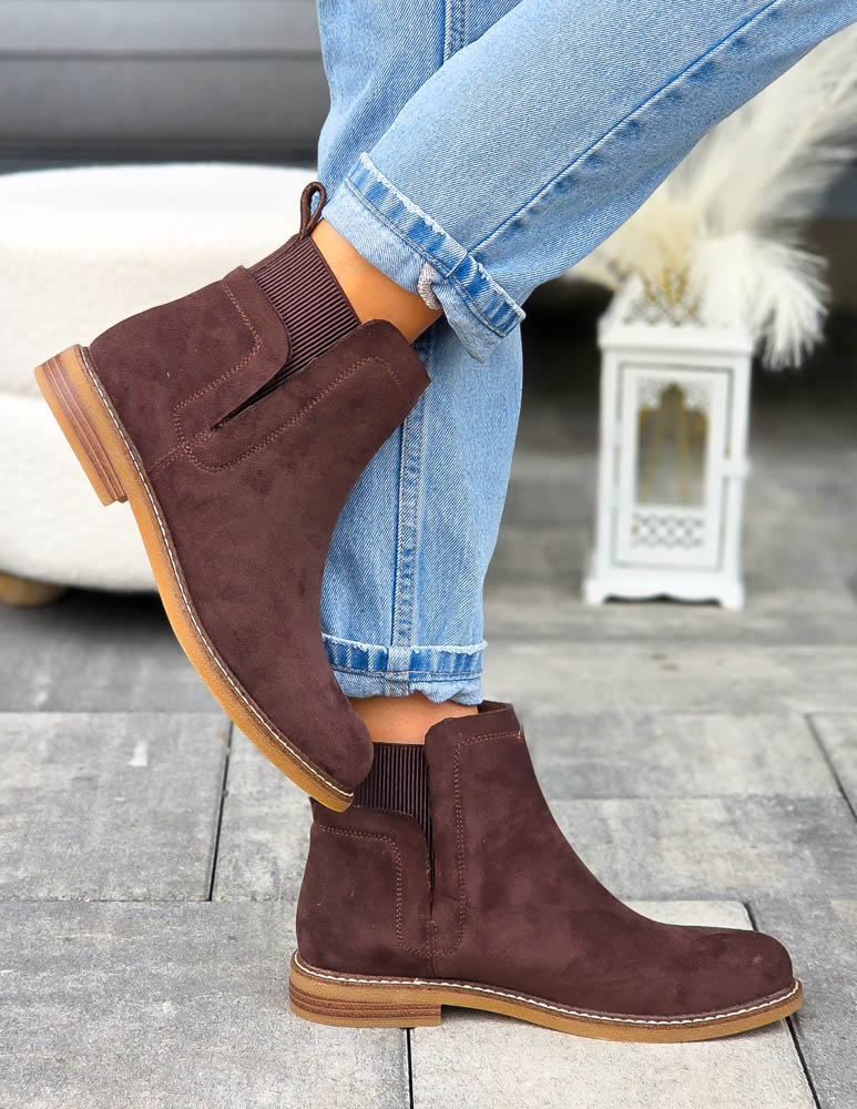 Czekoladowe Botki Na Płaskim Spodzie z Gumą