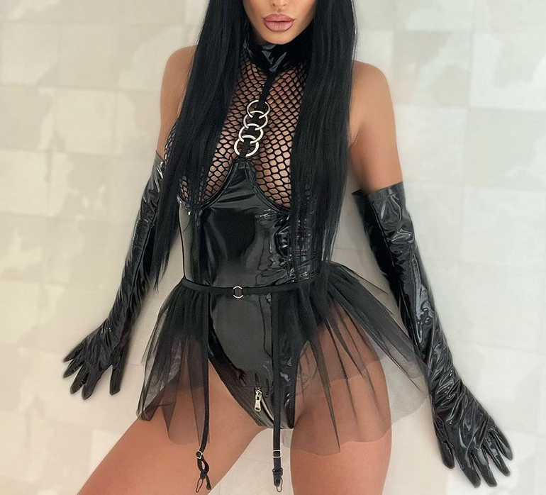 Body damskie seksowne ze spodniczka S-L E139