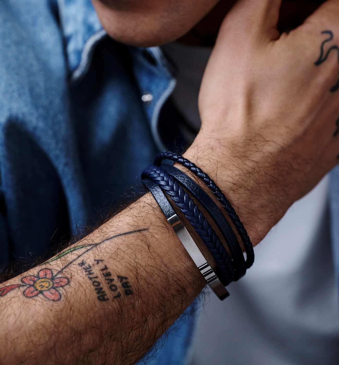 Bransoletka męska skórzana granatowa Esaú 43 - By Dziubeka