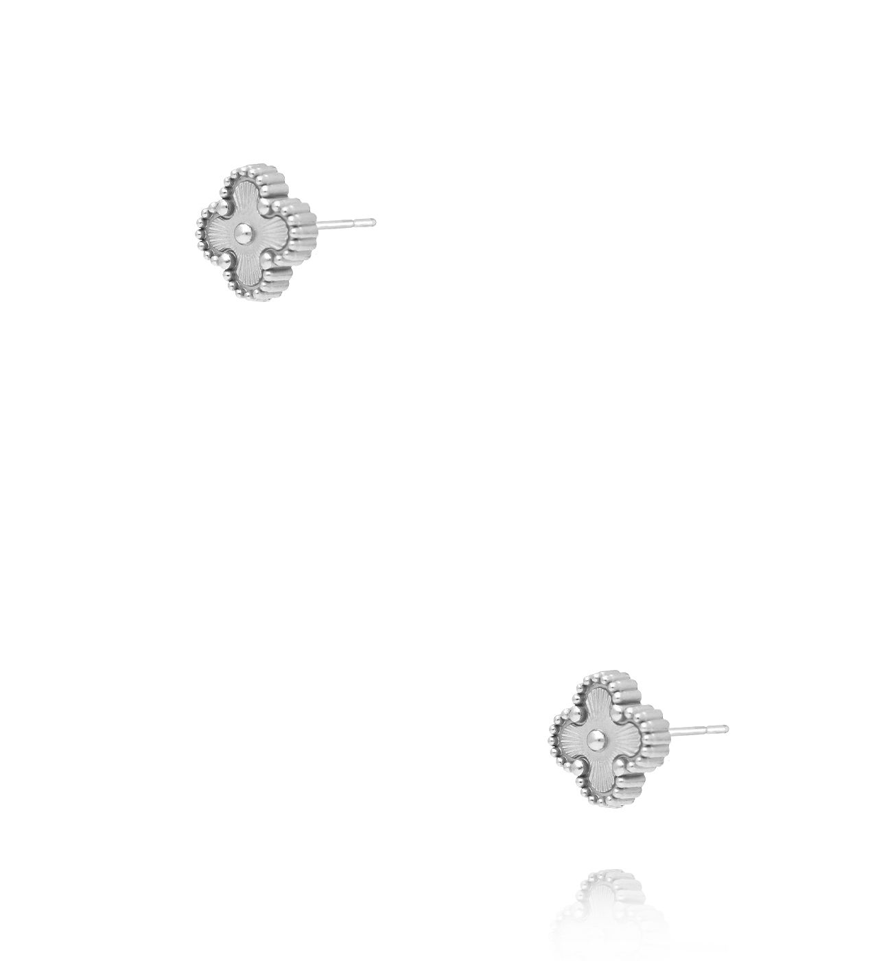 Kolczyki srebrne w kształcie delikatnej koniczynki KSY0579