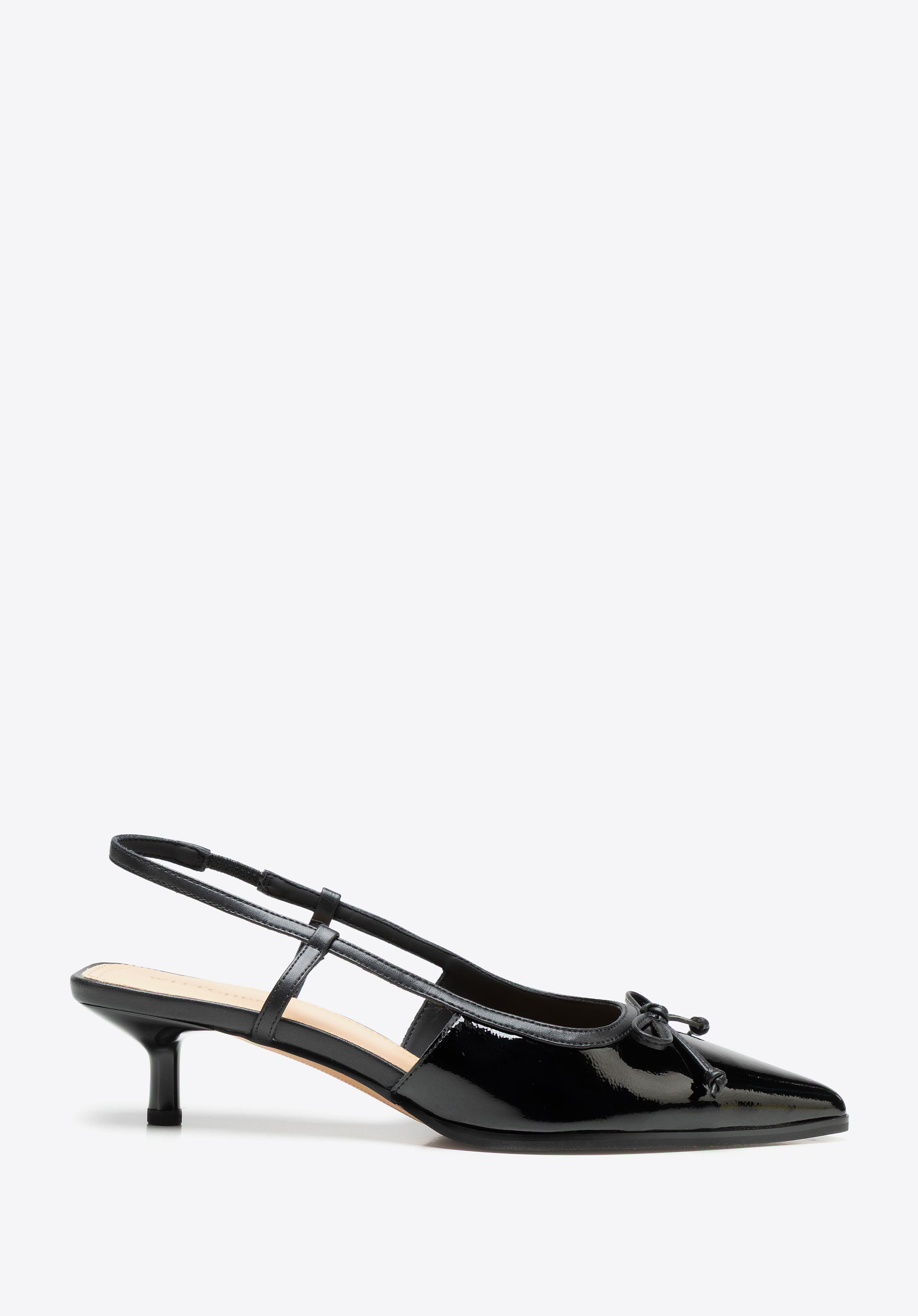 Damskie czółenka ze skóry lakierowanej w szpic czarne