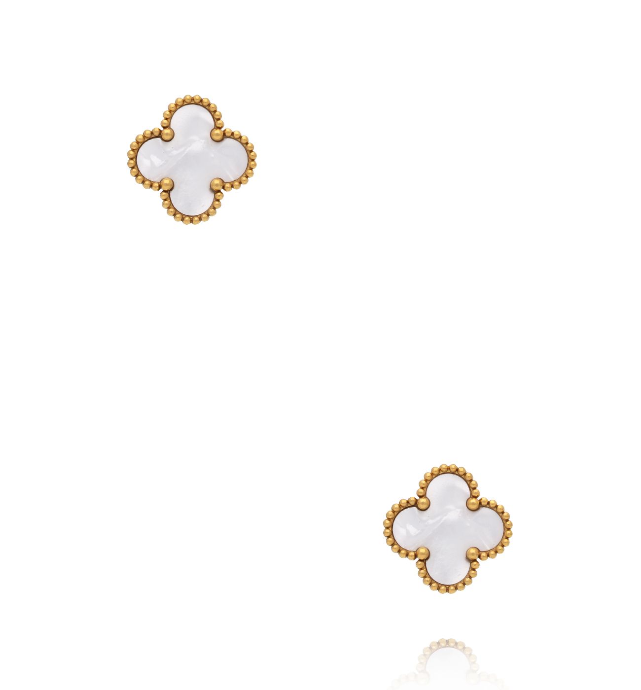 Kolczyki koniczynki z masą perłową w złotej oprawie KSY0667 - By Dziubeka