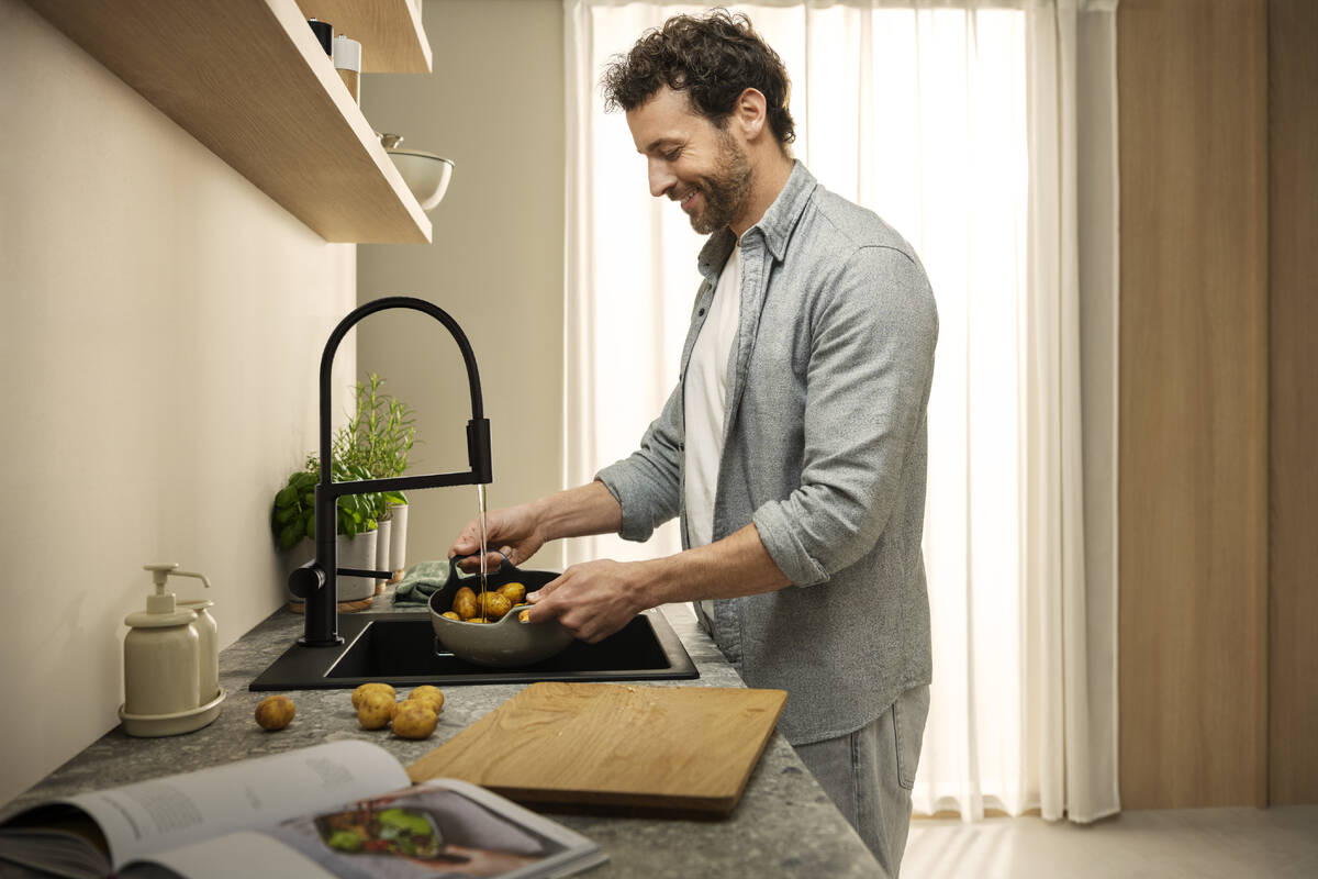 Hansgrohe Talis Select M54 PowderSpray bateria kuchenna stojąca czarna 72861670 - Wysyłka w 24h