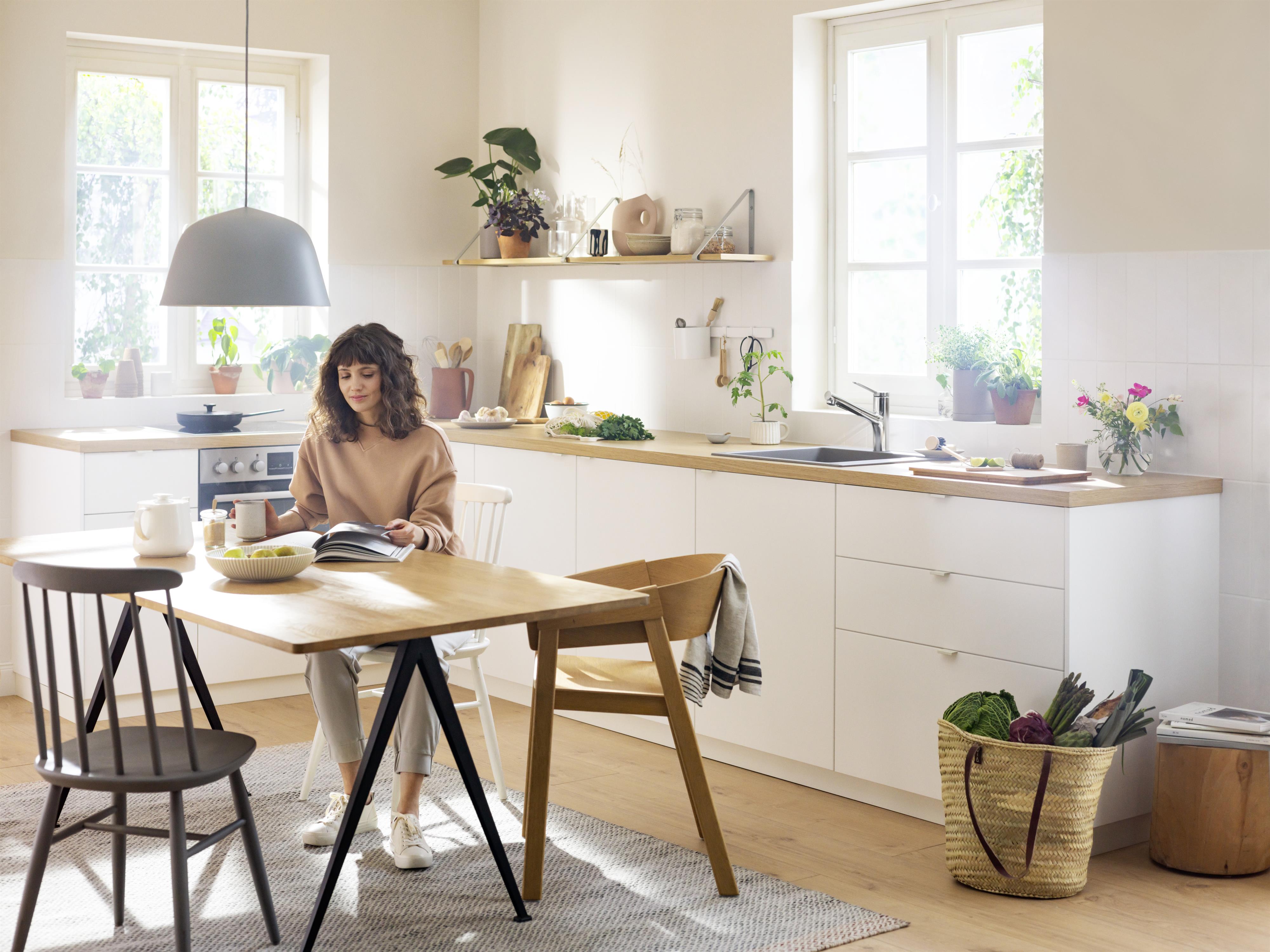 Hansgrohe Zesis M33 bateria kuchenna stojąca chrom 74820000