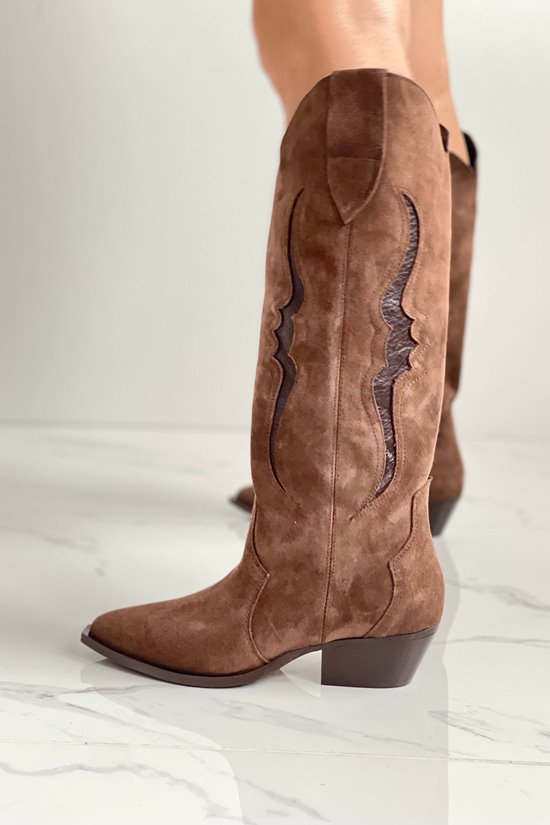 Kozaki damskie Brąz welur dostępne od ręki