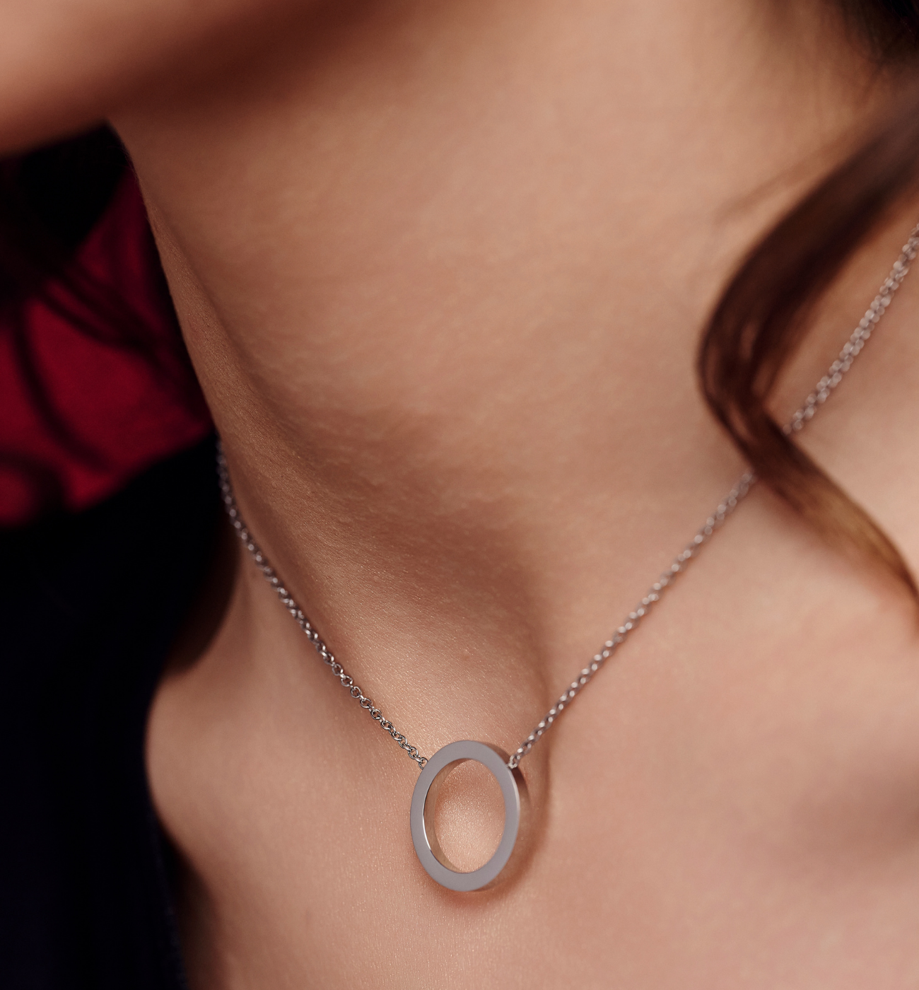 Naszyjnik srebrny z kółkiem Cercle - By Dziubeka