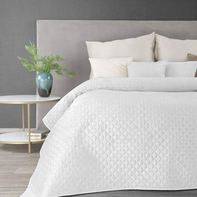 Biała narzuta na łóżko 200x220 cm DOLCE welwetowa dwustronna