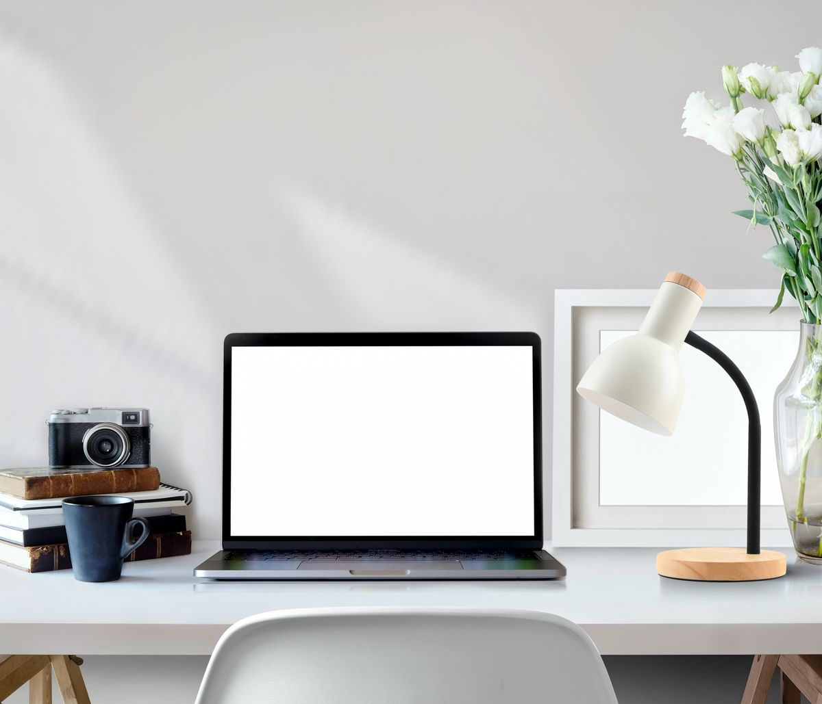 Italux Senza lampa biurkowa 1x5 W biała TB-37263-BG