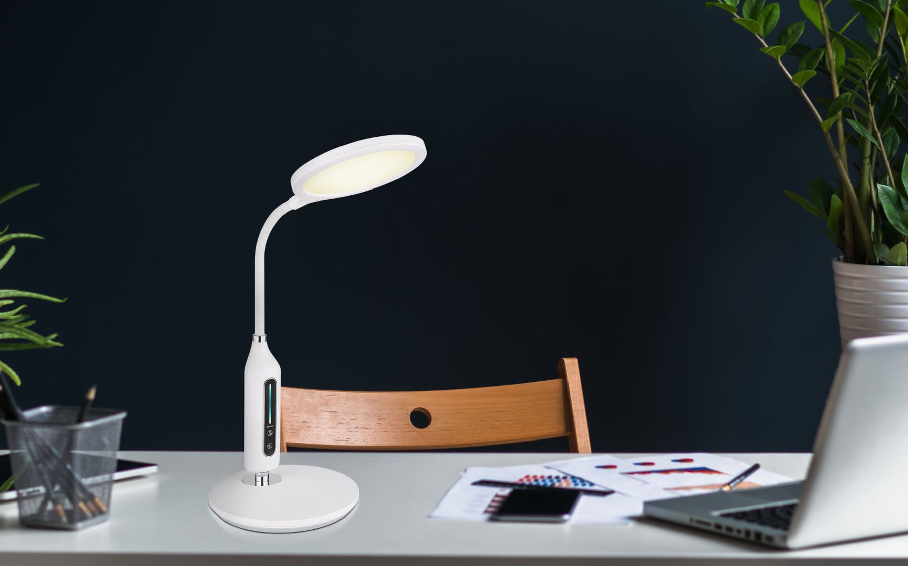 Globo Lighting Fruggy lampa biurkowa 1x9 W biała-chrom 58435W