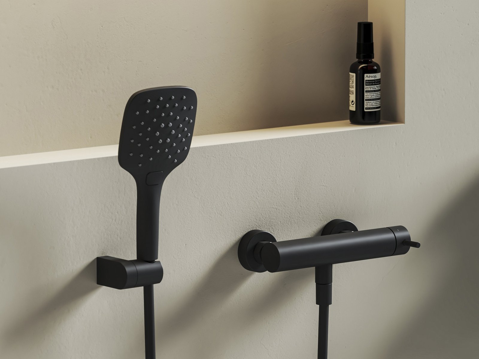 Ravak Nox bateria prysznicowa ścienna czarna X070651