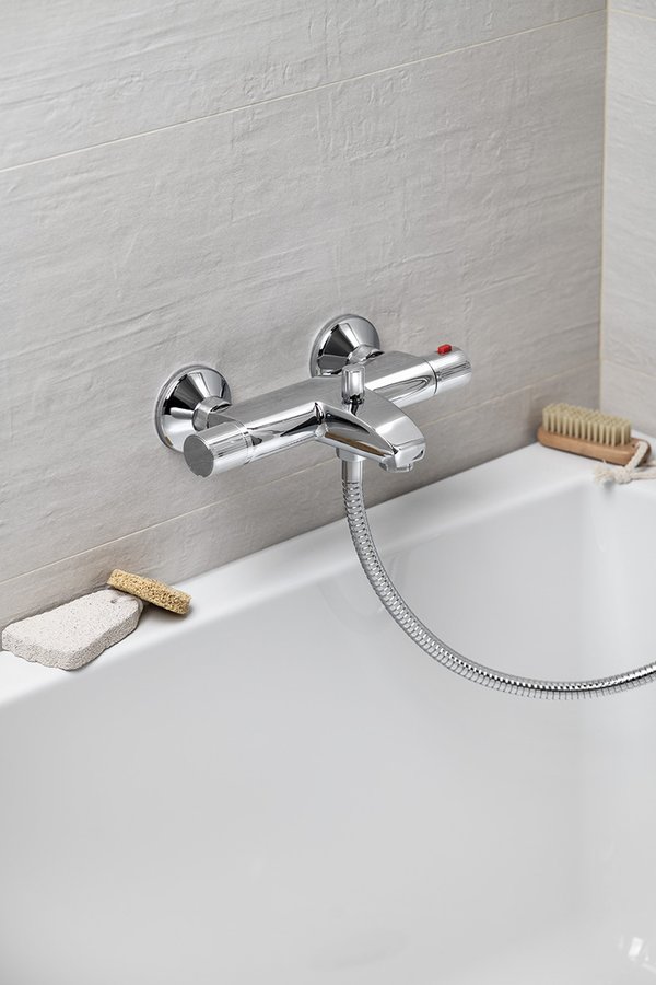 Aqualine Action bateria wannowo-prysznicowa ścienna termostatyczna chrom MB106