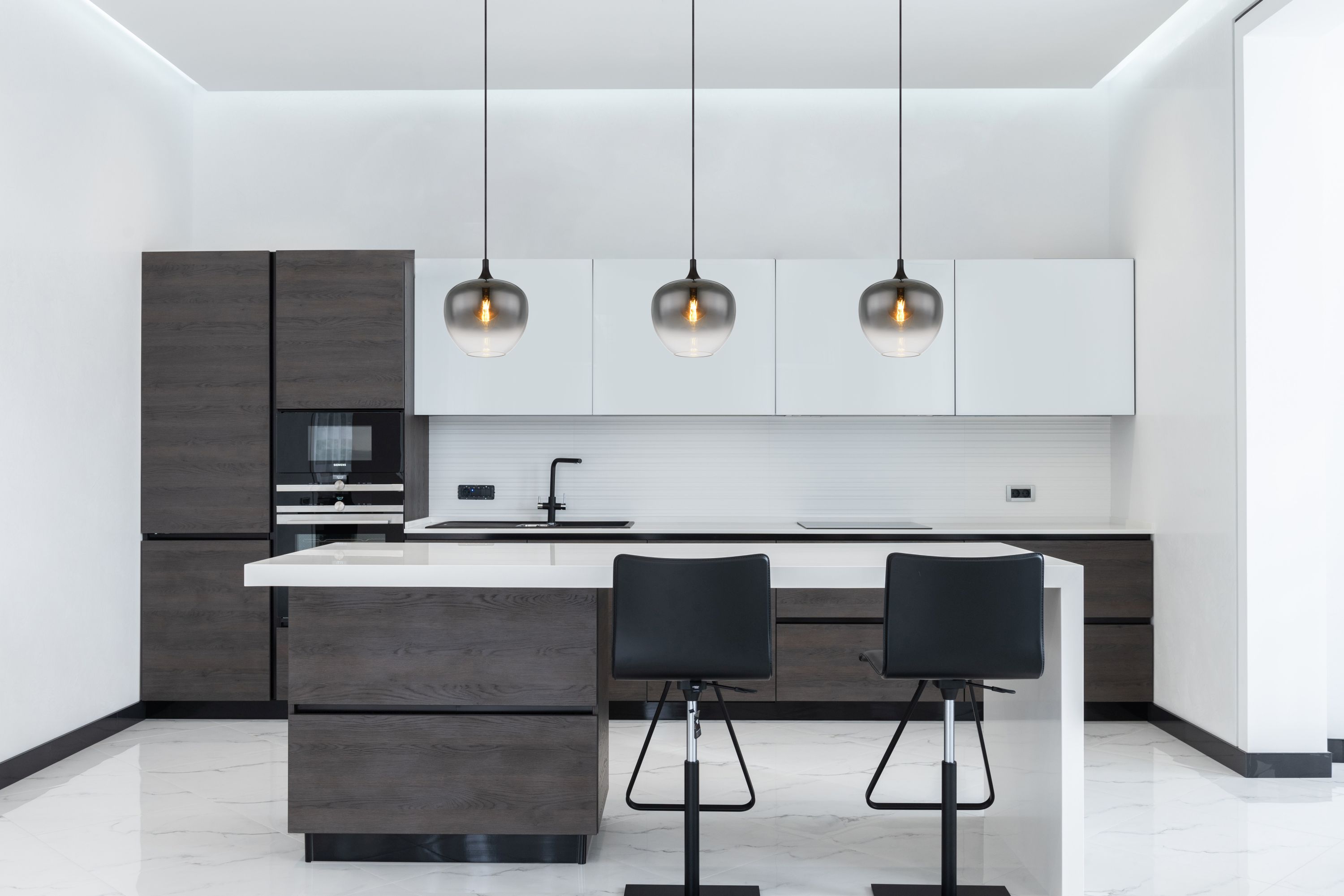 Globo Lighting Maxy lampa wisząca 1x40W czarny mat/szkło dymne 15548H1