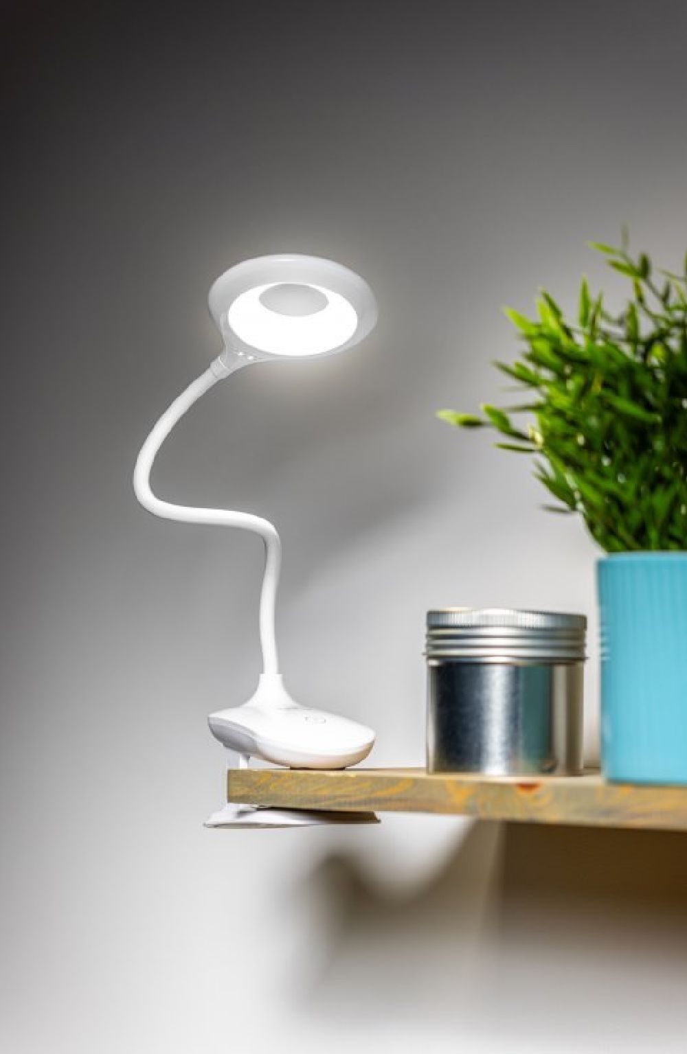 GTV lampa biurkowa 1x4 W biała LB-RIN4W-00-DEC