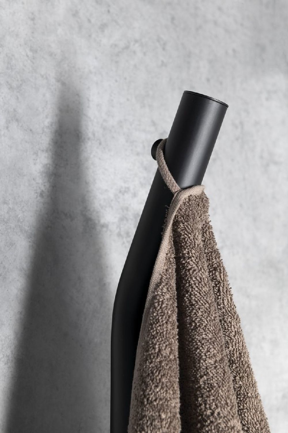 Sapho Duopasso grzejnik elektryczny 170x12,2 cm czarny ER330