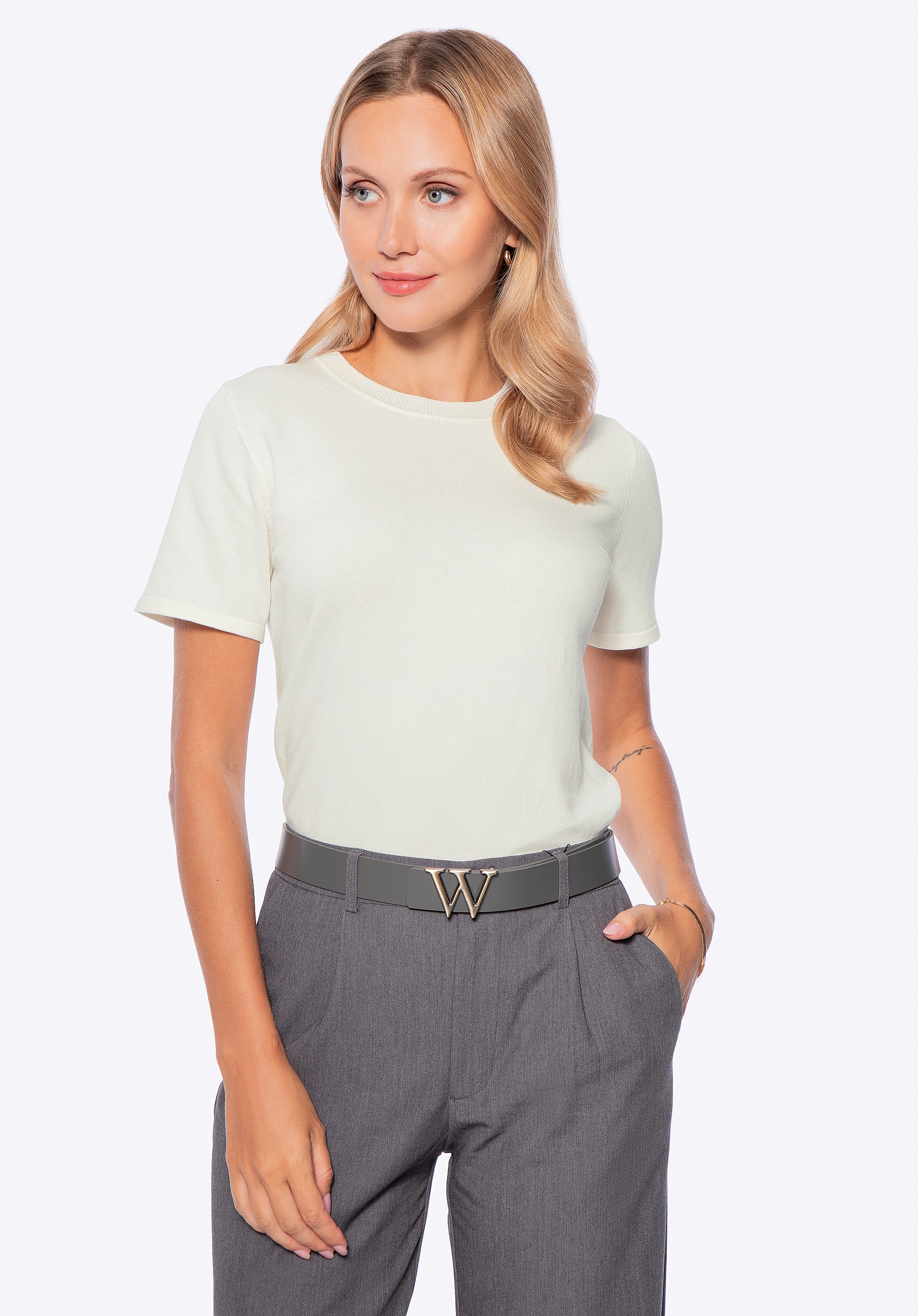 Dodatkowy rabat 25% - Sweter damski z krótkim rękawem kremowy