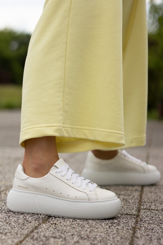 Sneakers SN411 - 2K Biały wada